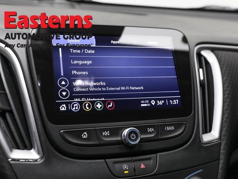 Used 2023 Chevrolet Malibu LT image 19