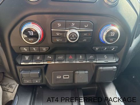 Used 2023 GMC Sierra 2500 AT4 w/ AT4 Preferred Package image 22