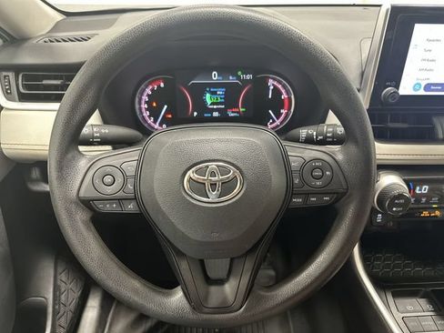 Used 2023 Toyota RAV4 XLE FWD image 14