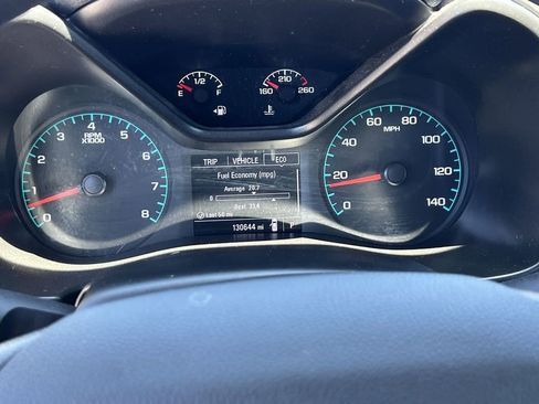 Used 2022 Chevrolet Colorado W/T w/ WT Convenience Package RWD image 15