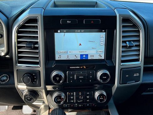 Used 2016 Ford F150 Lariat w/ Equipment Group 502A Luxury image 29