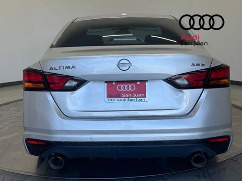 Used 2024 Nissan Altima 2.5 SR w/ SR Premium Package image 23