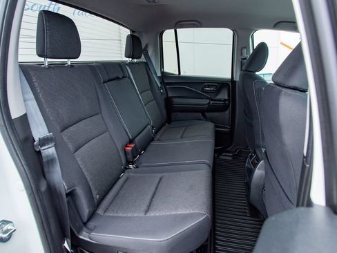 Certified 2022 Honda Ridgeline Sport image 13
