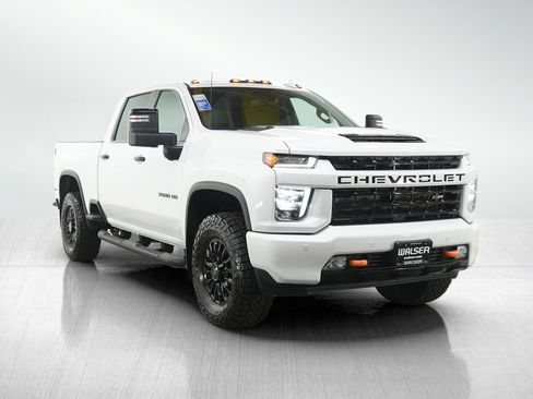 Used 2023 Chevrolet Silverado 3500 LTZ w/ LTZ Plus Package image 7