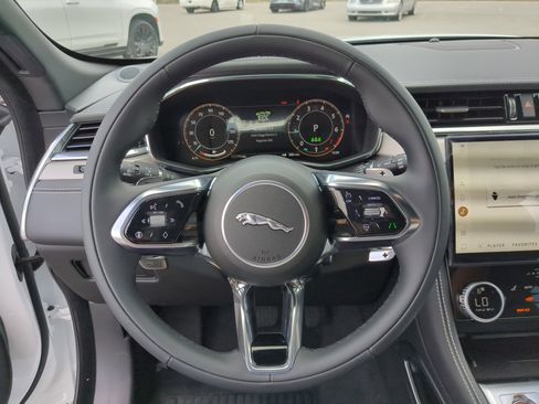 New 2026 Jaguar F-PACE R-Dynamic S image 34