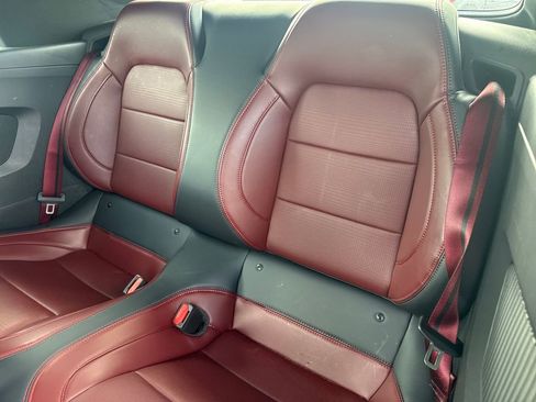 Used 2025 Ford Mustang Premium image 17