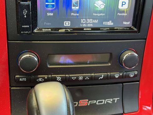 Used 2010 Chevrolet Corvette Grand Sport RWD image 5