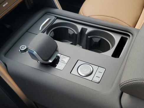 New 2026 Land Rover Discovery Dynamic SE AWD/4WD image 25