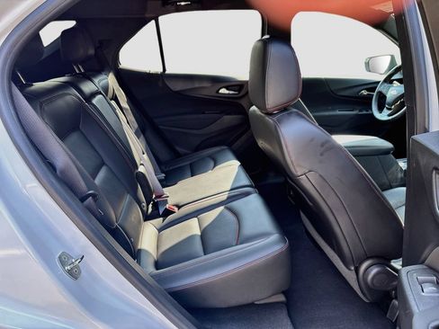 Used 2022 Chevrolet Equinox RS w/ RS Leather Package FWD image 27
