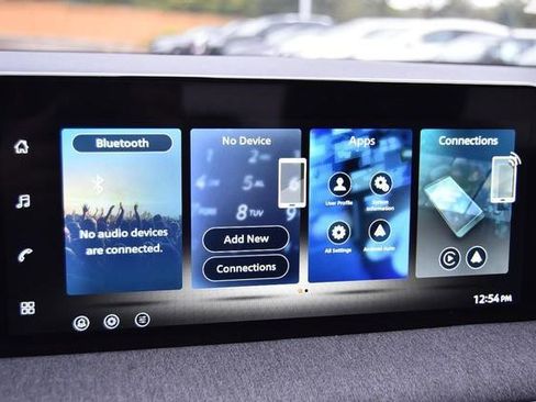 New 2026 Nissan Kicks SV image 14