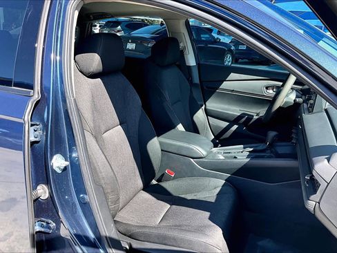 Used 2024 Honda Accord EX image 9