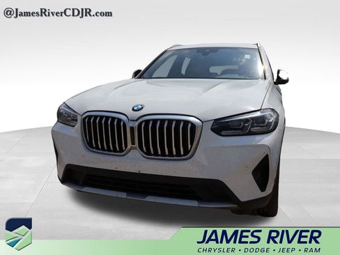 Used 2022 BMW X3 xDrive30i w/ Premium Package 2 AWD/4WD image 4