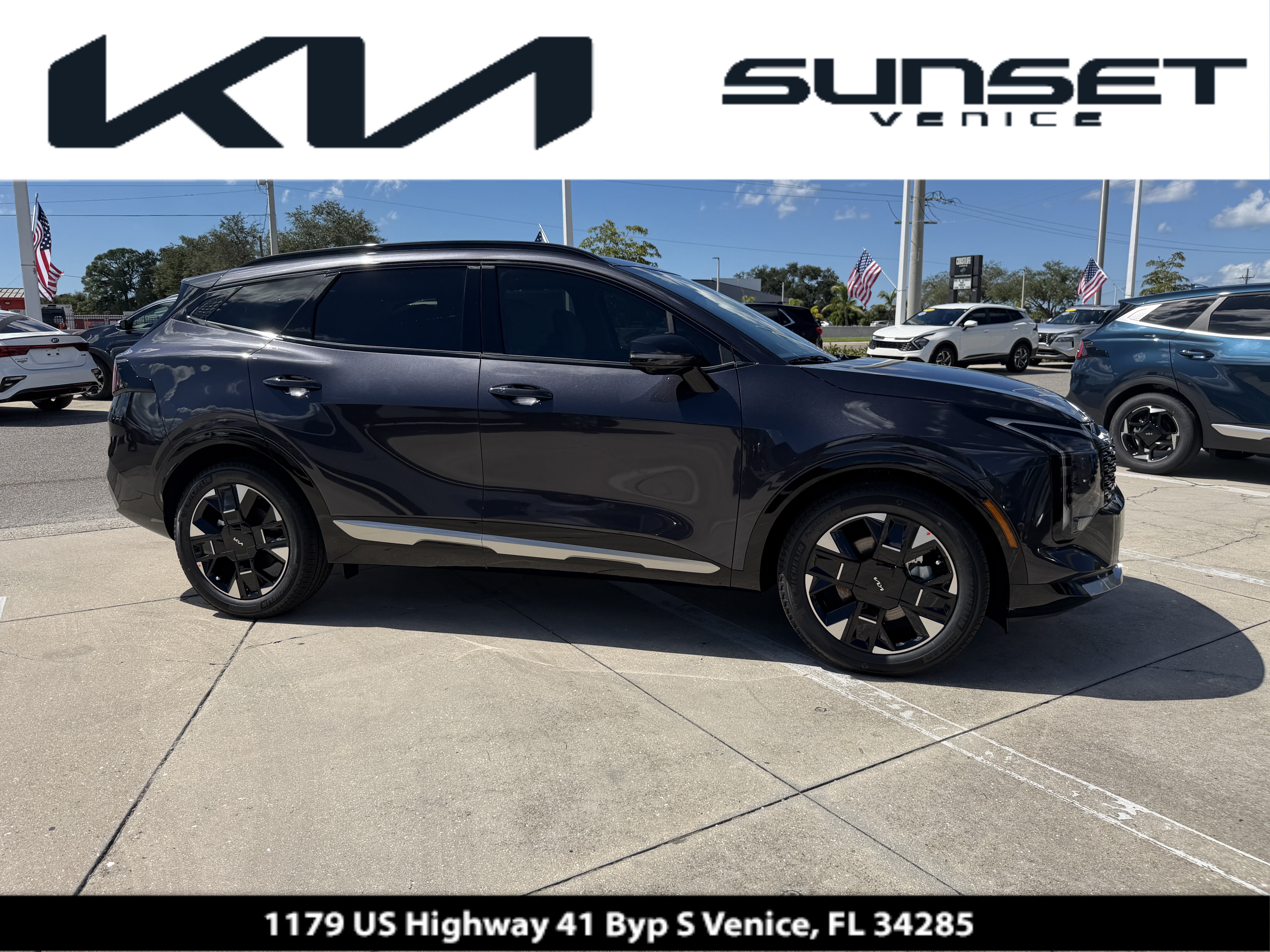 New 2027 Kia Sportage SX FWD image 1
