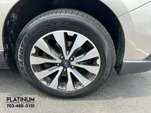 Used 2016 Subaru Outback 2.5i Limited AWD/4WD image 21