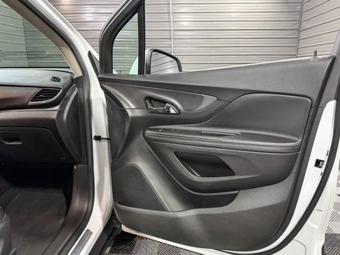 Used 2019 Buick Encore Preferred w/ Safety Package image 30