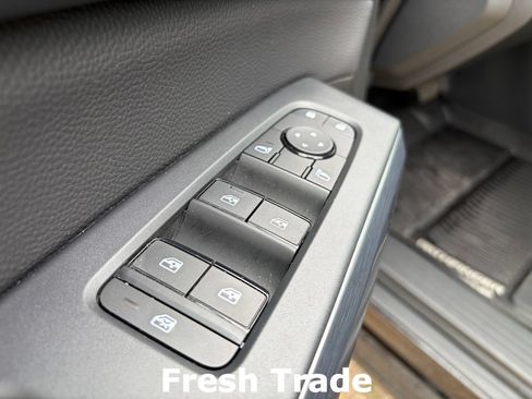 Used 2025 Nissan Pathfinder Rock Creek AWD/4WD image 15