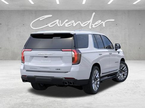 New 2026 GMC Yukon Denali Ultimate w/ LPO, Floor Liner Package AWD/4WD image 4