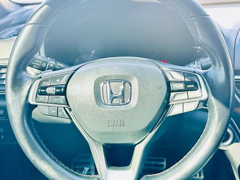 Used 2019 Honda Accord Sport image 16