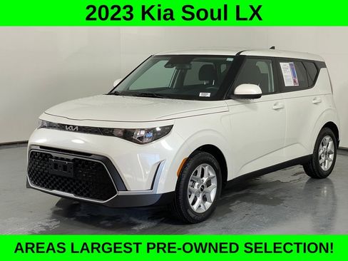 Used 2023 Kia Soul LX w/ Option Group 015 image 3