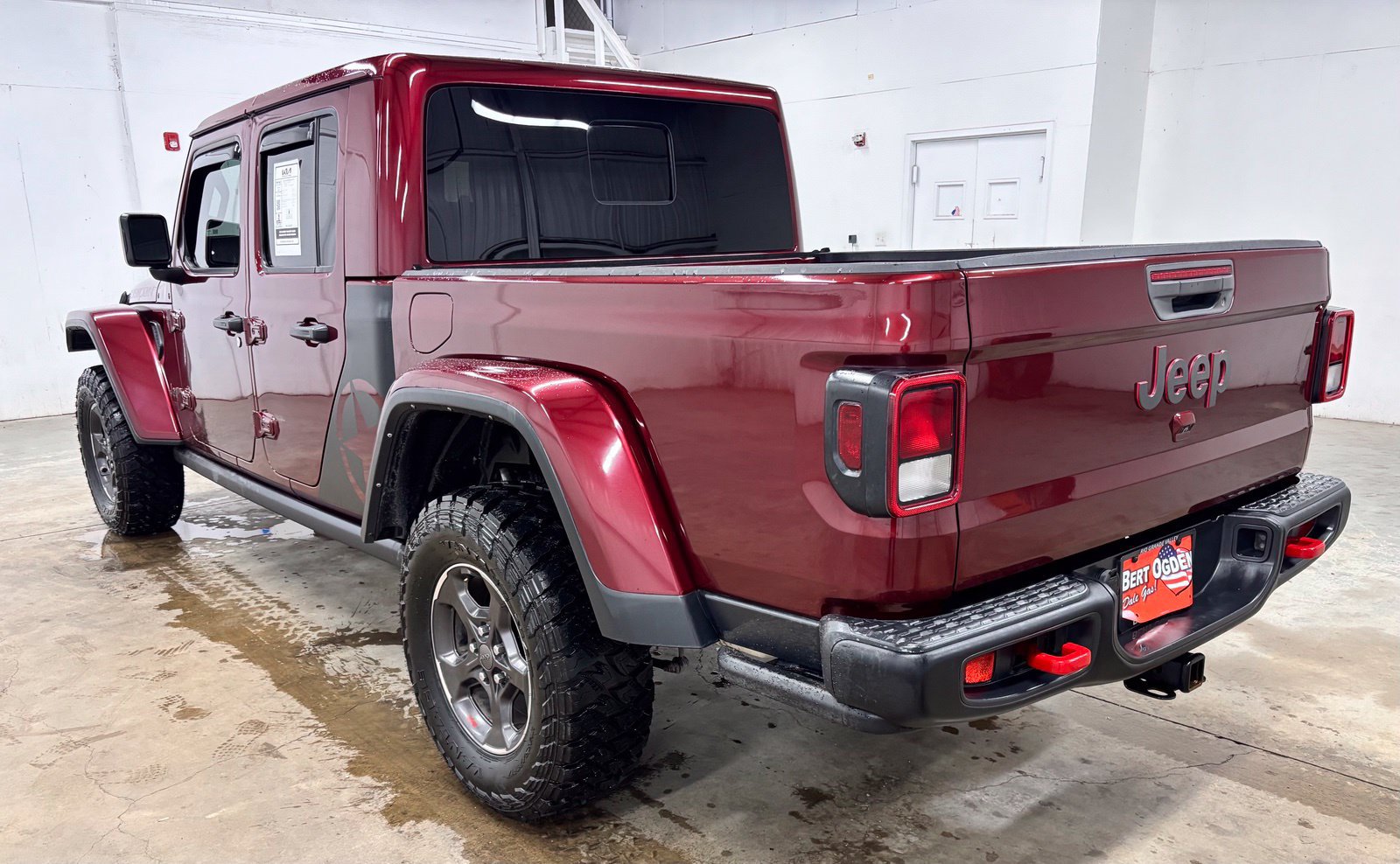 Used 2021 Jeep Gladiator Rubicon AWD/4WD image 4