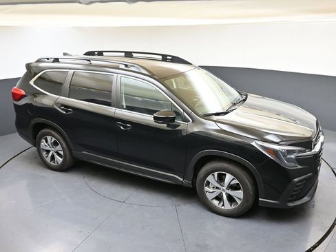 Used 2024 Subaru Ascent Premium w/ Convenience Package image 22