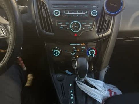 Used 2018 Ford Focus SE image 20