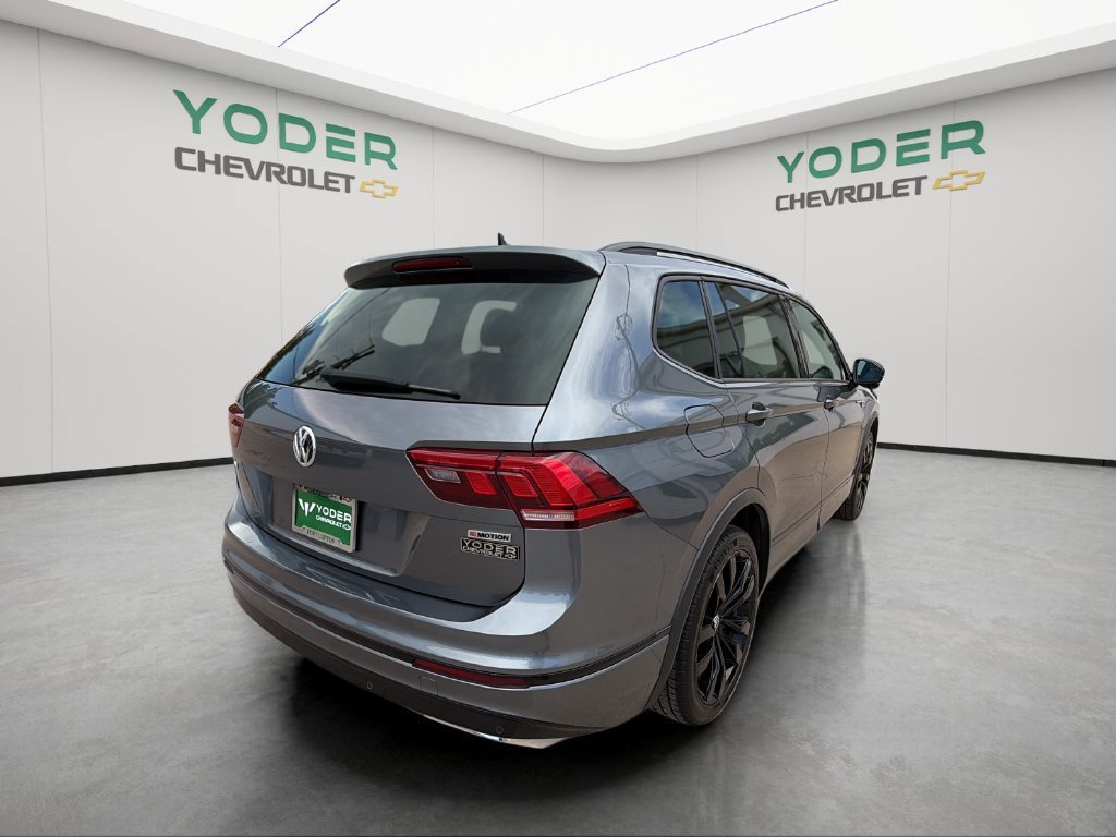Used 2021 Volkswagen Tiguan SE R-Line AWD/4WD image 7