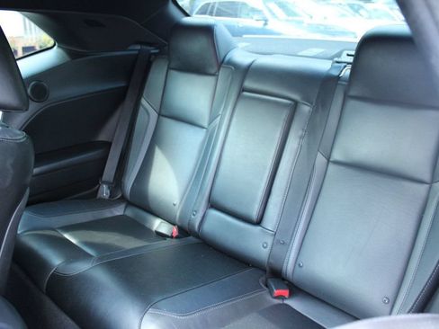 Used 2018 Dodge Challenger SXT Plus RWD image 31