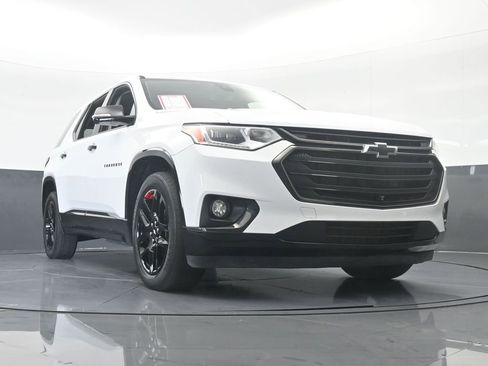 Used 2021 Chevrolet Traverse Premier w/ Redline Edition image 56