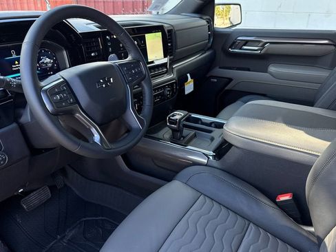 New 2026 Chevrolet Silverado 1500 ZR2 image 10