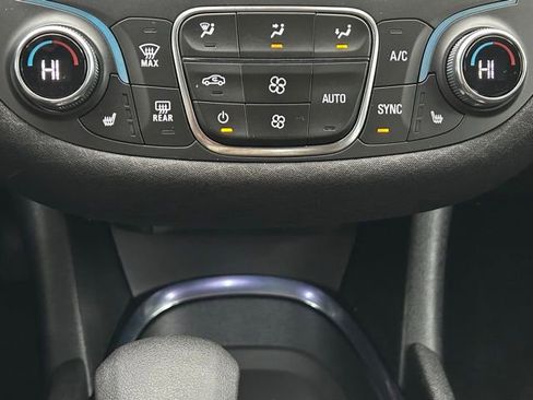 Used 2023 Chevrolet Malibu LT image 17