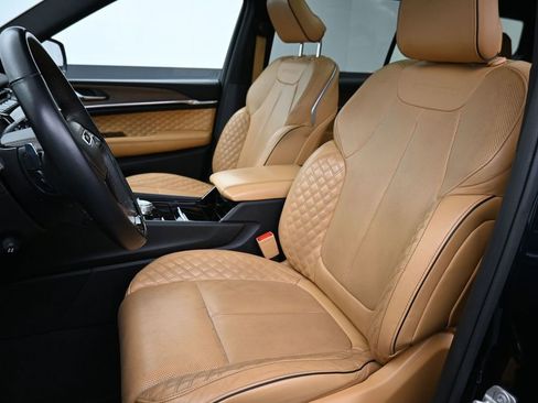 Used 2024 Jeep Grand Cherokee L Summit w/ Advanced Protech Group IV image 9