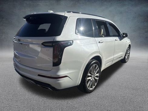 Used 2021 Cadillac XT6 Sport image 9