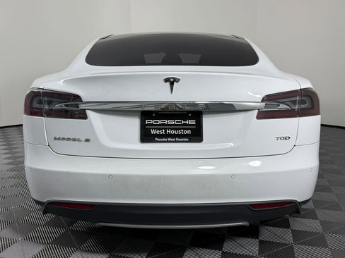 Used 2016 Tesla Model S 70D image 10
