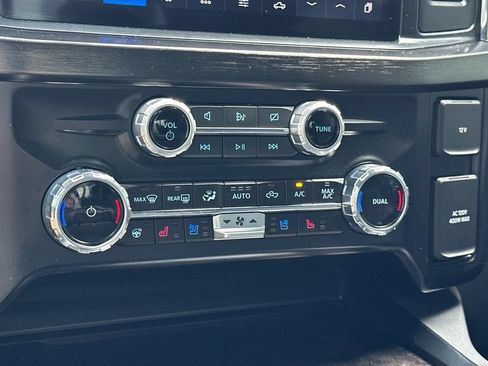 Used 2024 Ford F350 Lariat w/ FX4 Off-Road Package AWD/4WD image 20