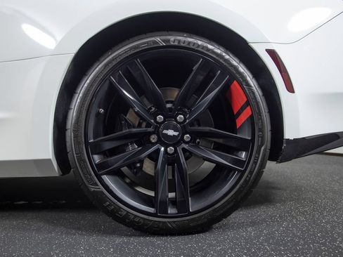 Used 2018 Chevrolet Camaro SS w/ Redline Edition RWD image 17