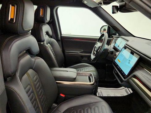 Used 2022 Rivian R1T Adventure AWD/4WD image 25