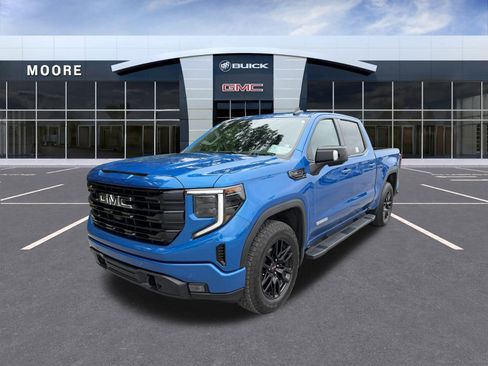 Used 2024 GMC Sierra 1500 Elevation w/ Elevation Premium Package AWD/4WD image 7