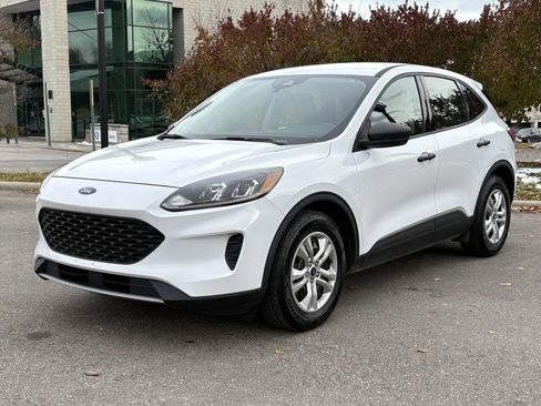 Used 2020 Ford Escape S image 4