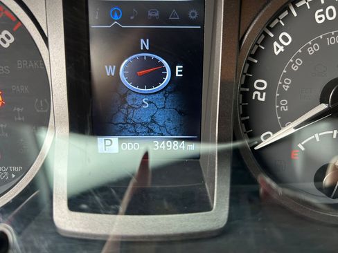 Certified 2023 Toyota Tacoma TRD Off-Road w/ TRD Premium Off Road Package image 16