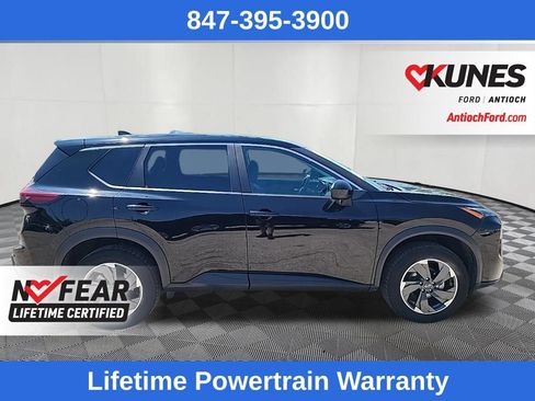 Used 2024 Nissan Rogue SV AWD/4WD image 14