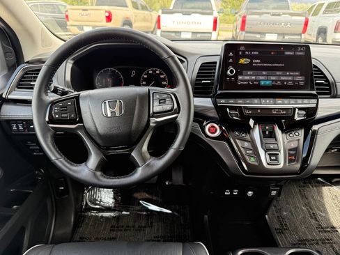 Used 2026 Honda Odyssey Elite image 36