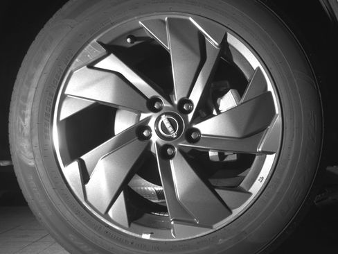Used 2025 Nissan Rogue SV FWD image 13