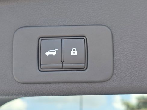 New 2025 Nissan Murano SL image 24