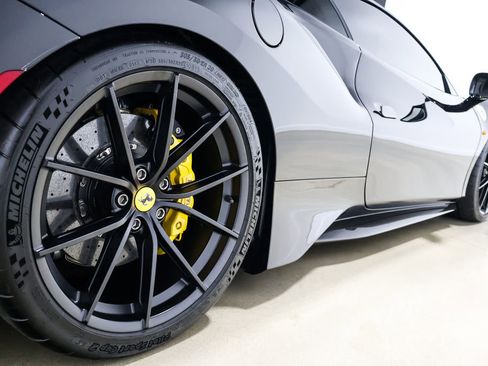 Used 2020 Ferrari 488 Pista image 40