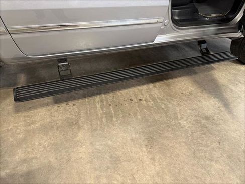 Certified 2025 RAM 1500 Tungsten w/ Off Road Group AWD/4WD image 6