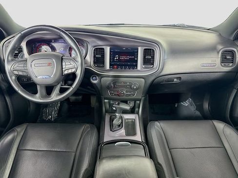 Used 2019 Dodge Charger SXT image 23