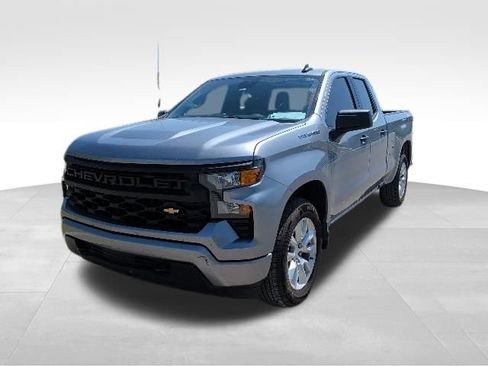 Used 2023 Chevrolet Silverado 1500 Custom AWD/4WD image 7