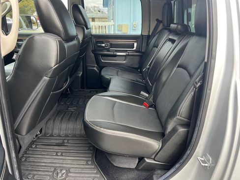 Used 2013 RAM 1500 Laramie w/ Convenience Group image 17