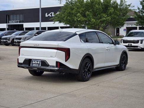 New 2026 Kia K4 GT-Line Turbo FWD image 4